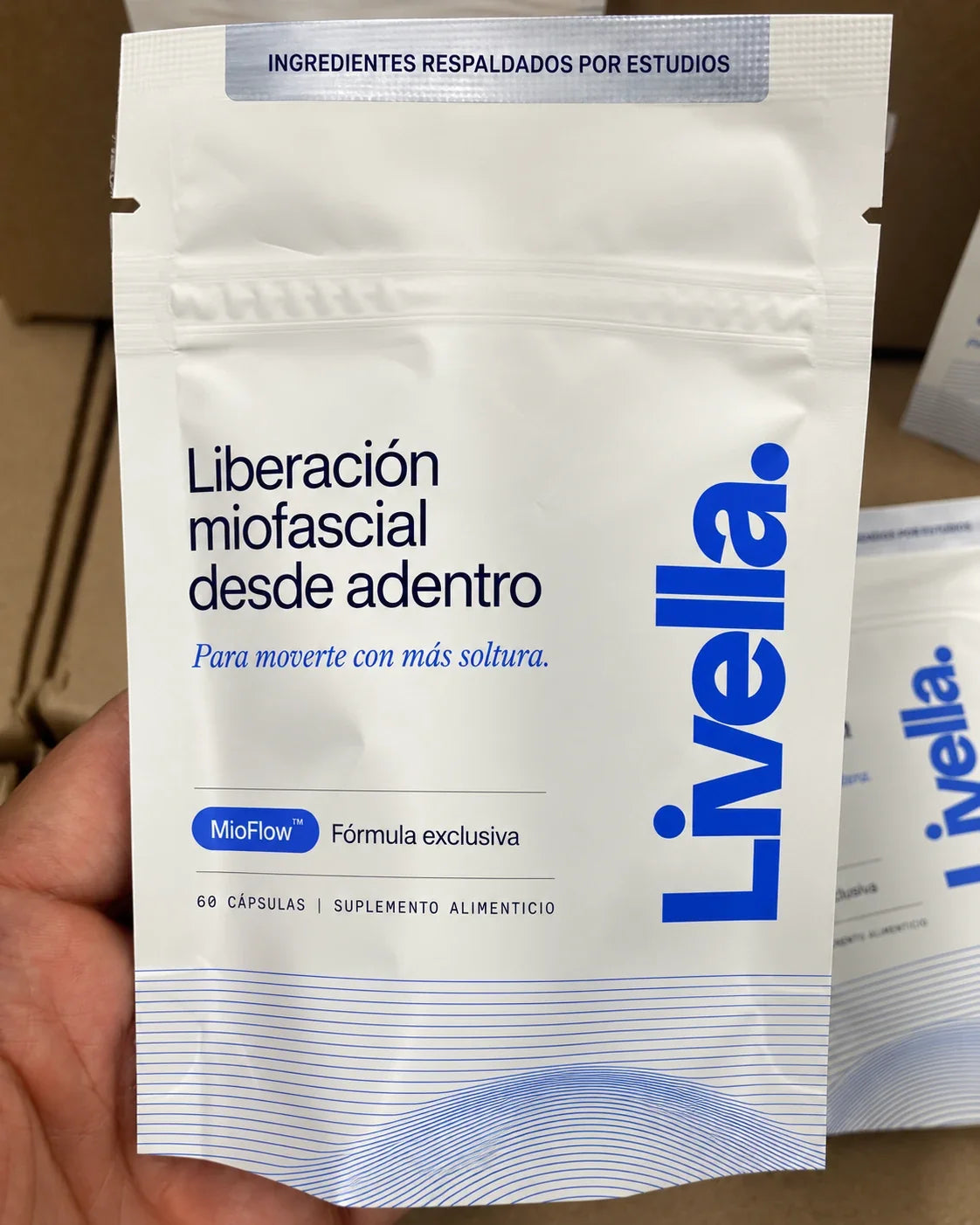 Livella MioFlow™ · 14 bolsa en mano livella